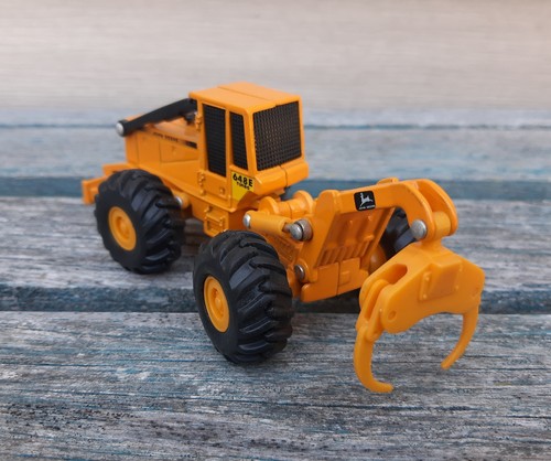 Ertl john deere 648e - ertl,